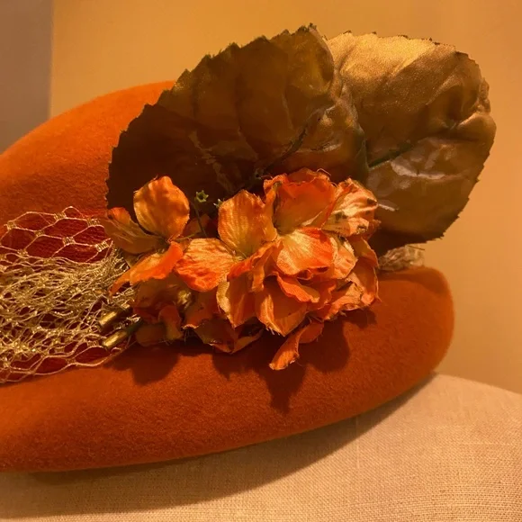 Adolfo Orange 💯 wool felt  Hat with Floral and Leaf Accents Derby style hat - Picture 3 of 12